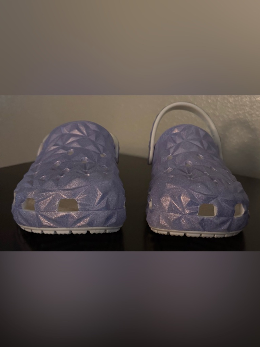 Crocs Classic Iridescent Geometric Clogs | Holographic Glitter | Jr 4 / Womens 6 - Picture 3 of 6